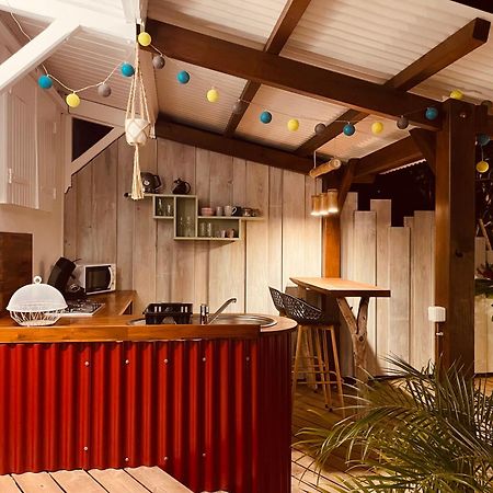 Les Coulirooms - Suite Avec Jacuzzi Et Grande Terrasse Сент-Анн Екстер'єр фото