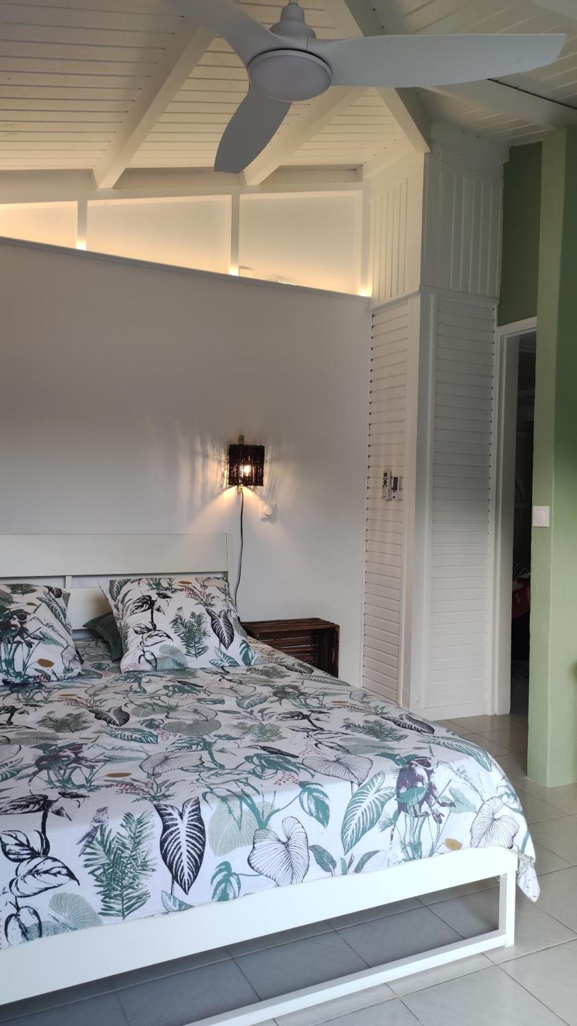 Les Coulirooms - Suite Avec Jacuzzi Et Grande Terrasse Сент-Анн Екстер'єр фото